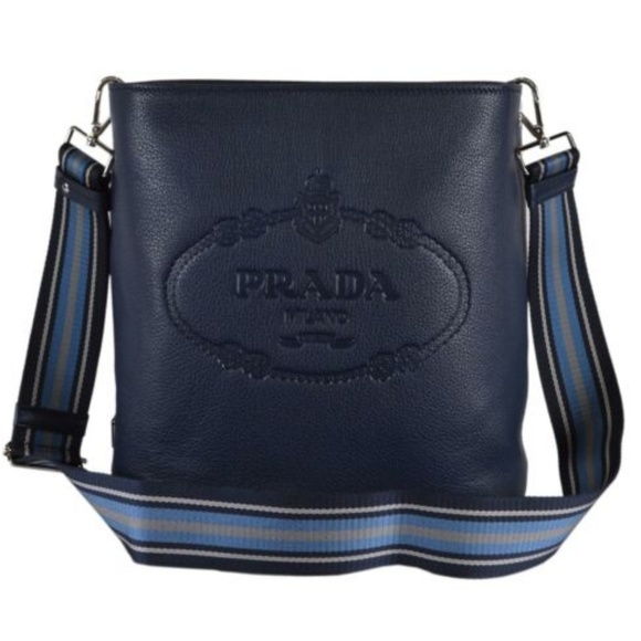 prada 1be023